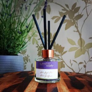 hot-apple-pie-reed-diffuser
